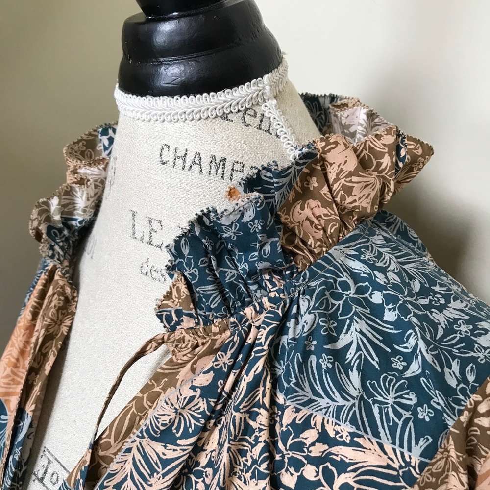 NWOT Hunter Bell Merritt Shift Dress Womens Large Blue Tan Short Sleeve V-Neck - Picture 9 of 13